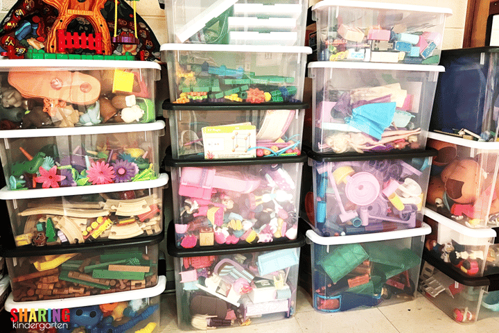 Don't use labels, instead use clear bins to organize your play items in Kindergarten.